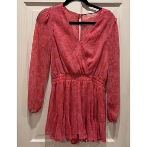 Francesca's Mi Ami Pink Floral  Long Sleeve VNeck‎ Romper Chiffon Lined Sz S